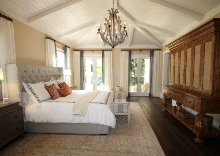 Five Ways To Make A Room Seem More Luxurious Luxury Housing Trends Luxury Housing Trends, What Is The Meaning Of Chandelier Plantation